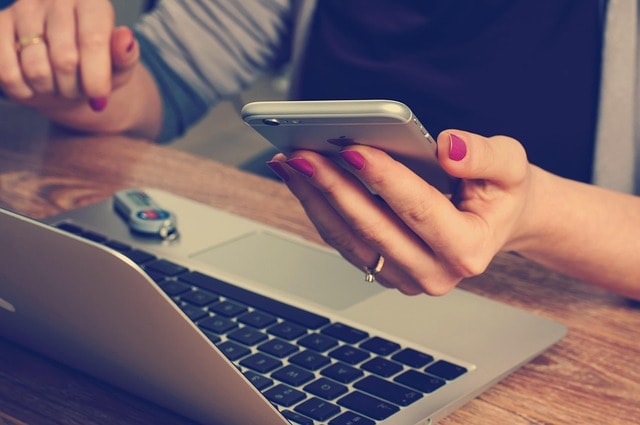 Księgowość online — kompletny przewodnik dla przedsiębiorców